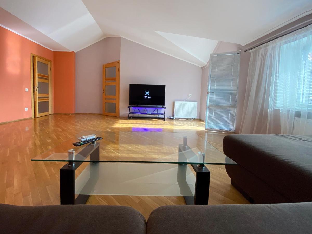 Grand Apartments On Rynok Square Lviv Extérieur photo