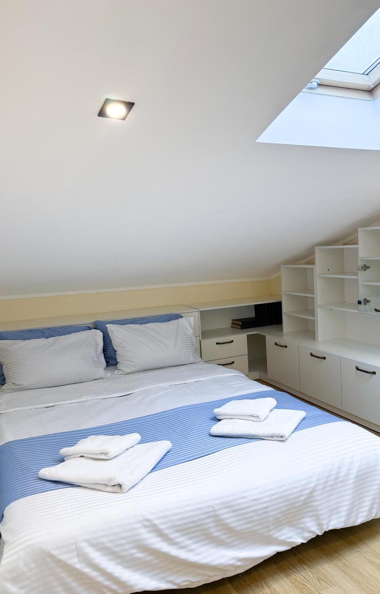 Grand Apartments On Rynok Square Lviv Extérieur photo