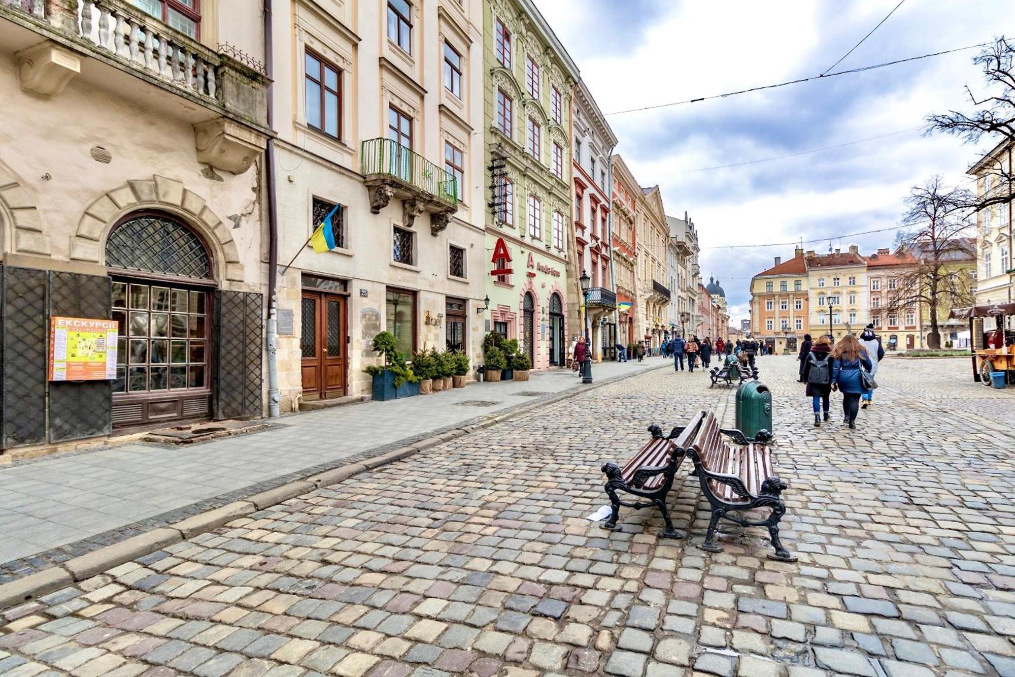 Grand Apartments On Rynok Square Lviv Extérieur photo