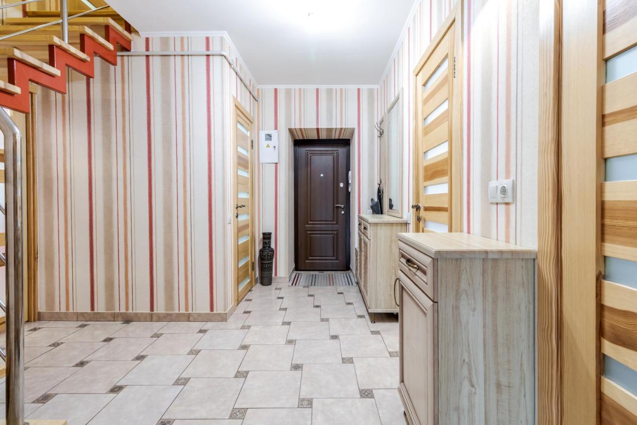 Grand Apartments On Rynok Square Lviv Extérieur photo