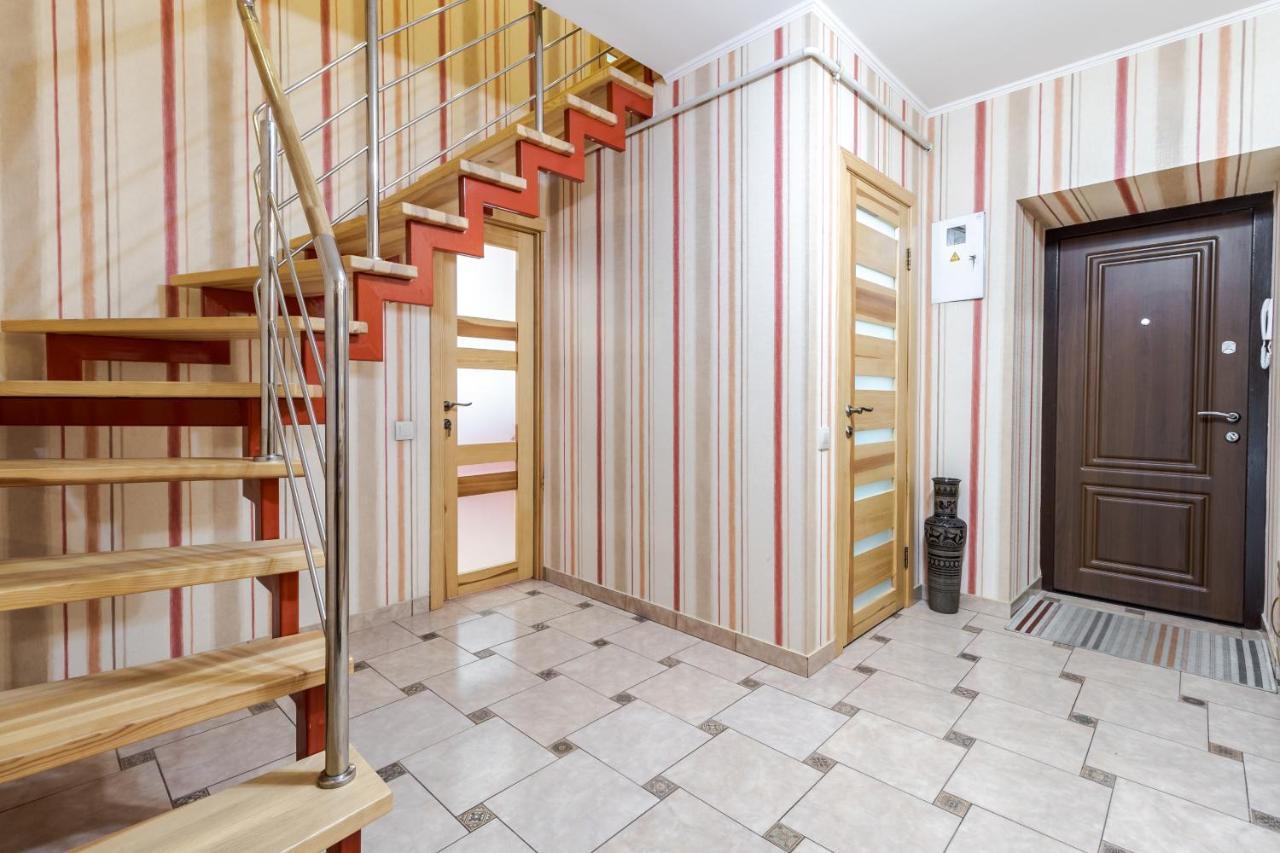 Grand Apartments On Rynok Square Lviv Extérieur photo